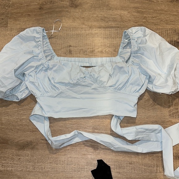 Super cute never worn top. - Picture 1 of 2